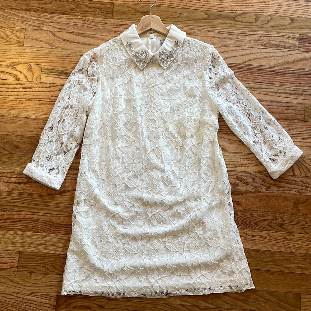 SALE❗️ ASOS Lace Dress w/ Collar accents